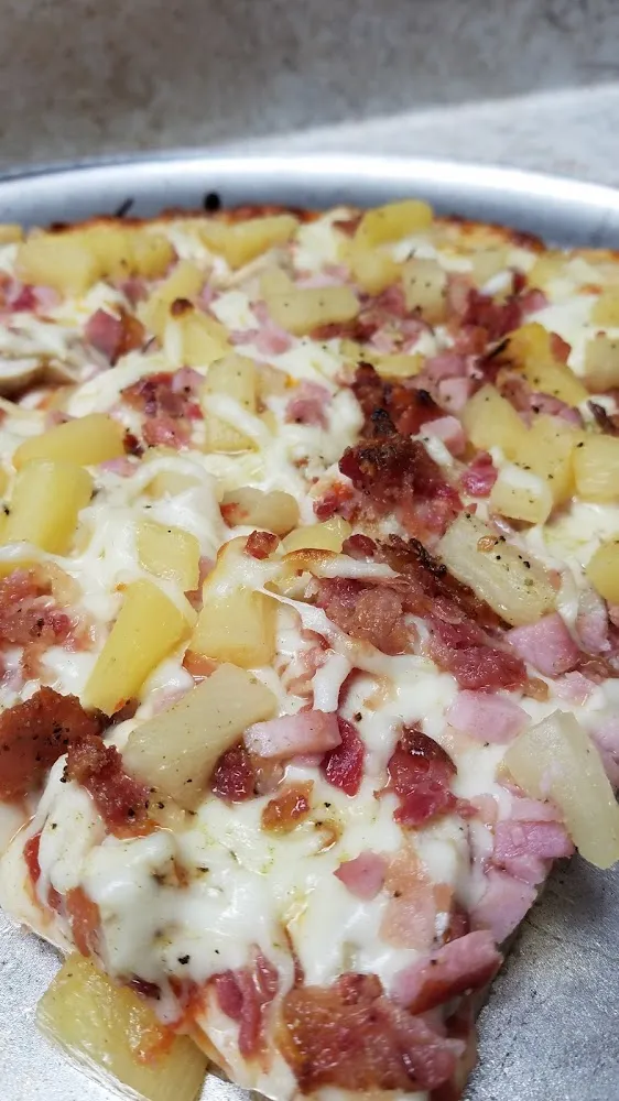 Hawaiian Pizza